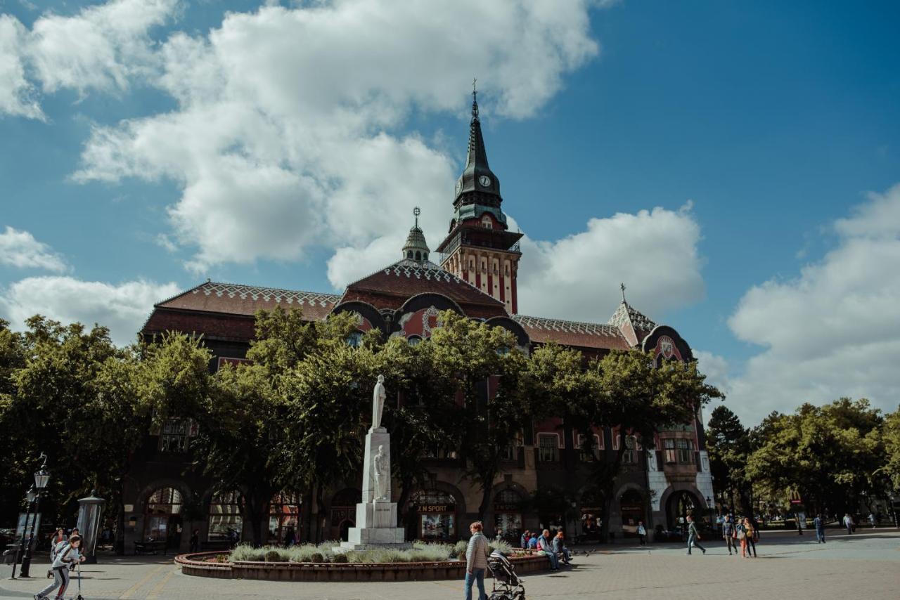 Opera 1 Apartman Szabadka Kültér fotó